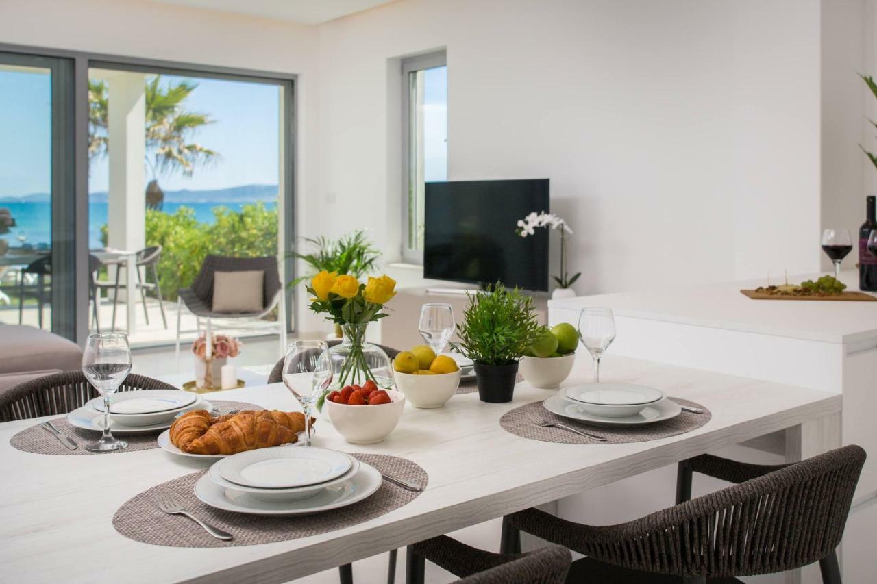 Luxury Design Beach Front Apartment Sukosan Exterior photo