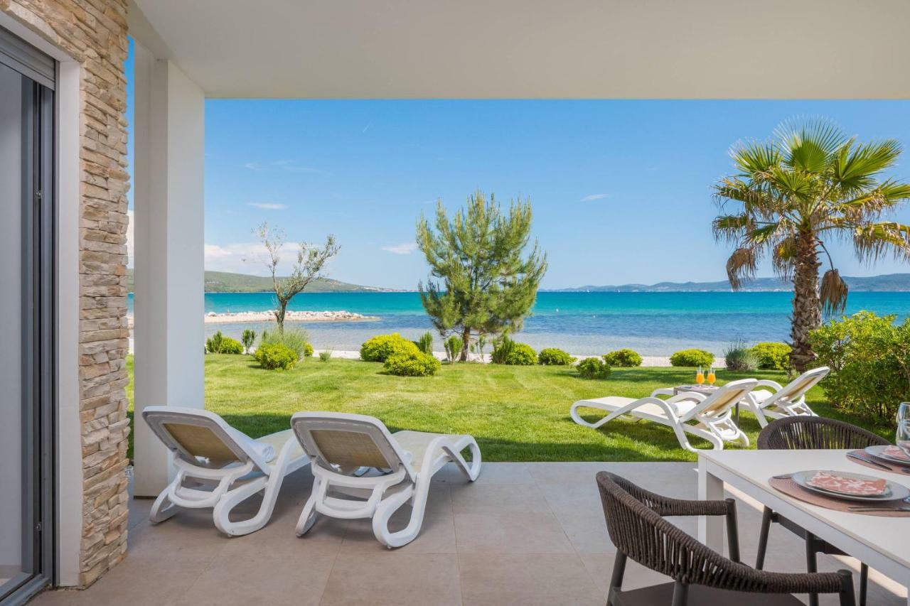 Luxury Design Beach Front Apartment Sukosan Exterior photo